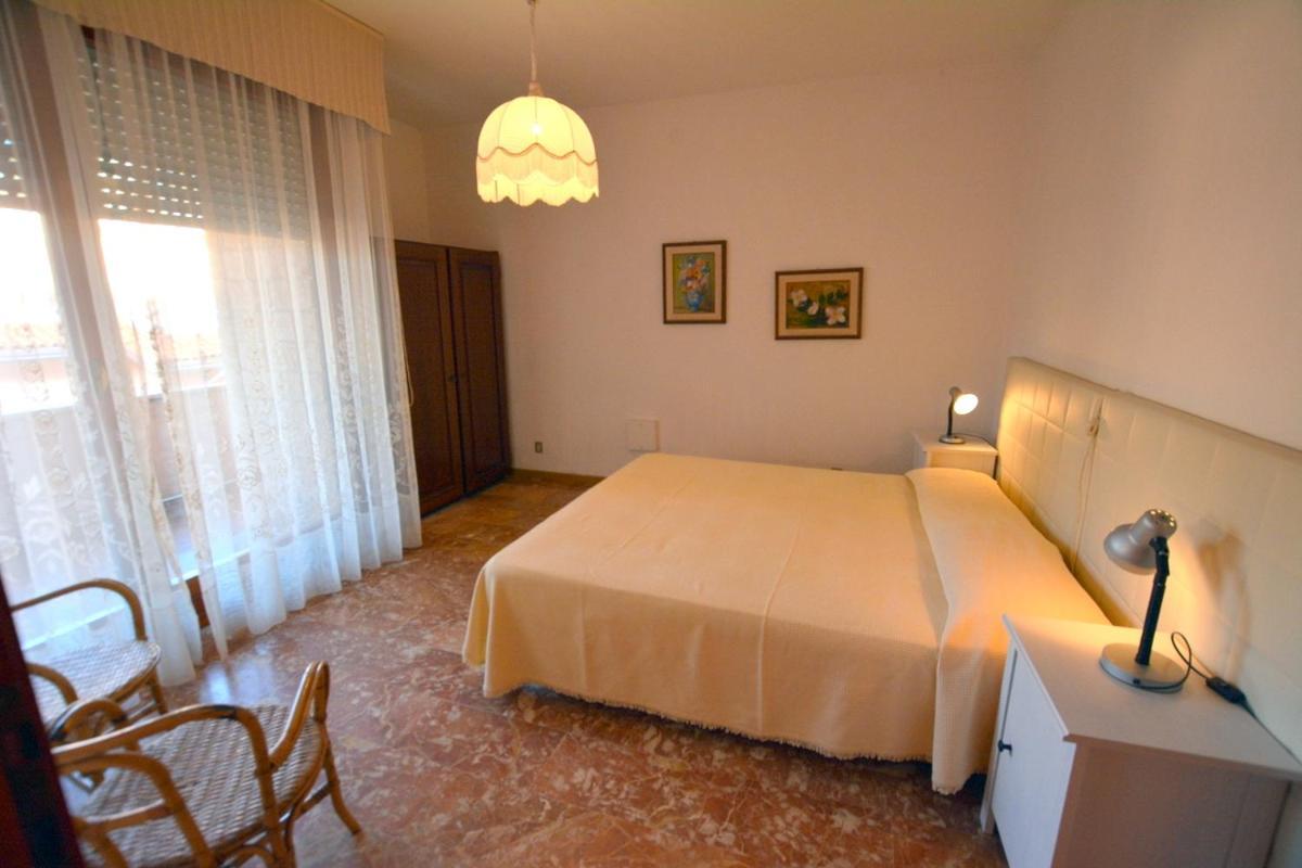 Lignano Exclusive With Pool Apartment ลินญาโน ซับเบียโดโร ภายนอก รูปภาพ